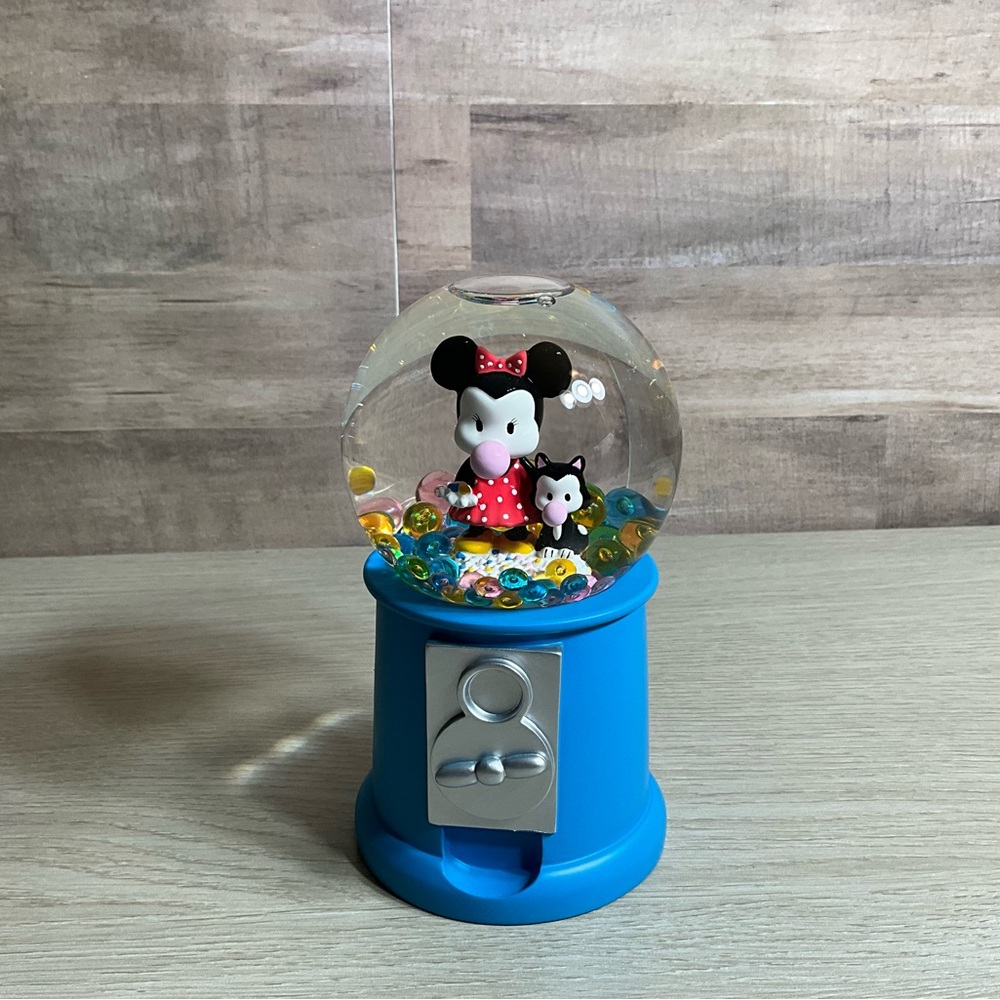 Disney Parks Go Minnie Mouse & Cat Gum Gumball Machine Snowglobe